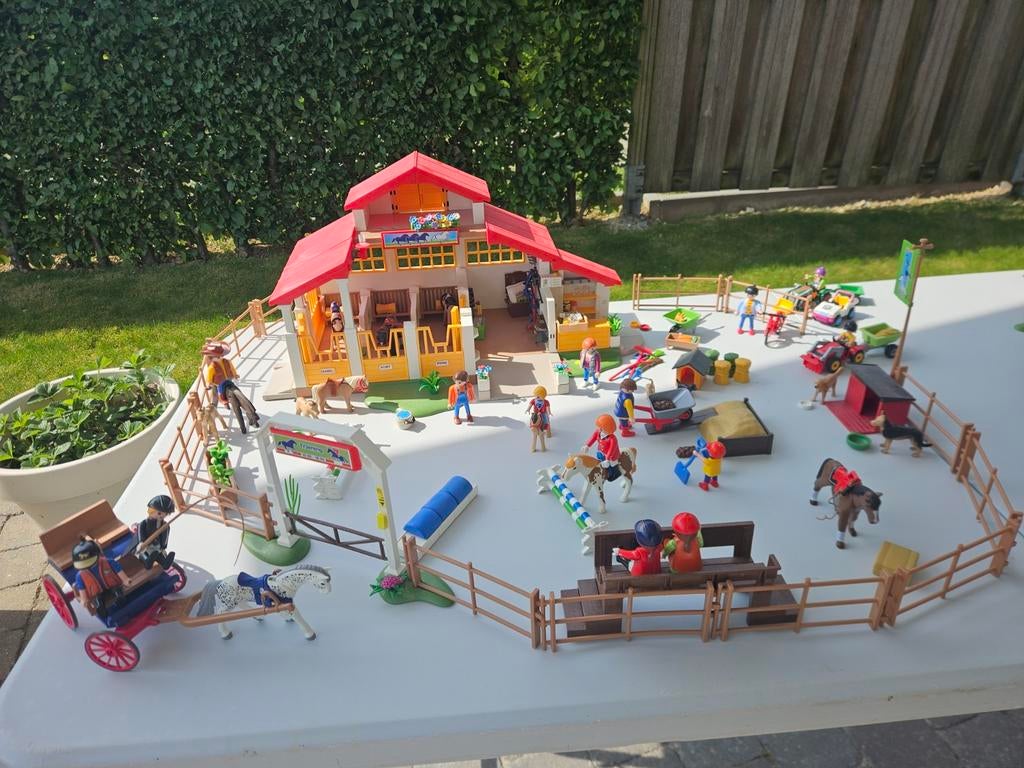 Playmobil - 4190 - École d'équitation avec accessoires, Enlèvement ou Envoi, Comme neuf, Ensemble complet