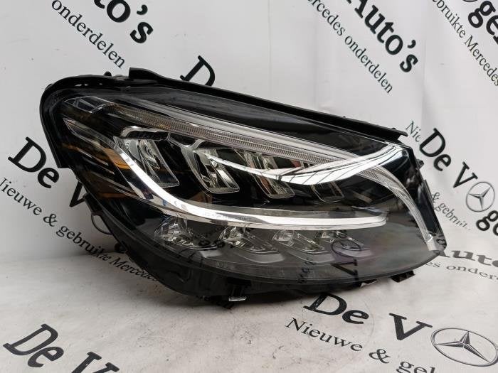 Phare droit d'un Mercedes C-Klasse, Utilisé, -, -, Enlèvement ou Envoi
