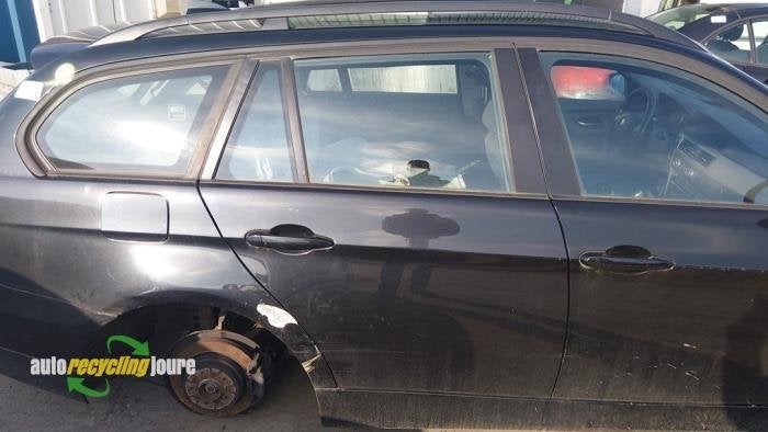 Portier 4Deurs rechts-achter van een BMW 3-Serie (475), Gebruikt, -, Deur, -