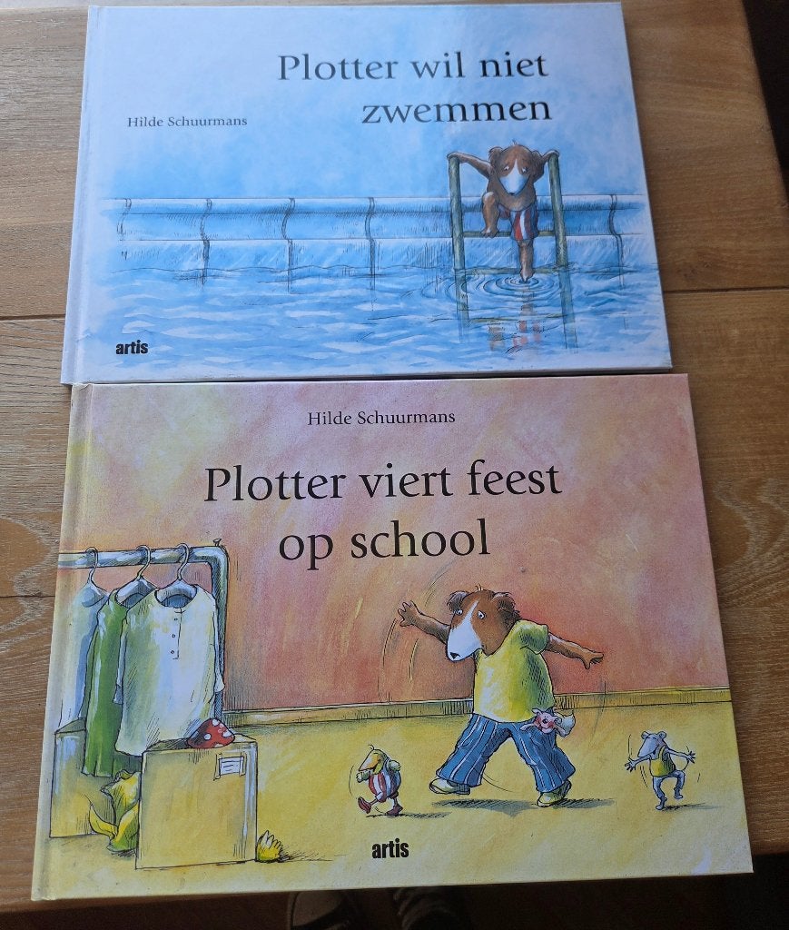 2 voorleesboeken Plotter, Ophalen of Verzenden, Zo goed als nieuw