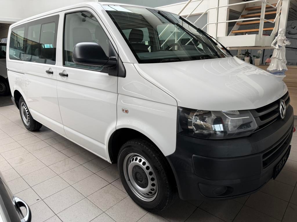 Volkswagen 5t 9 personen 2.0TDI 102pk gekeurd voor verkoop, Stof, 102 kW, Volkswagen, Wit