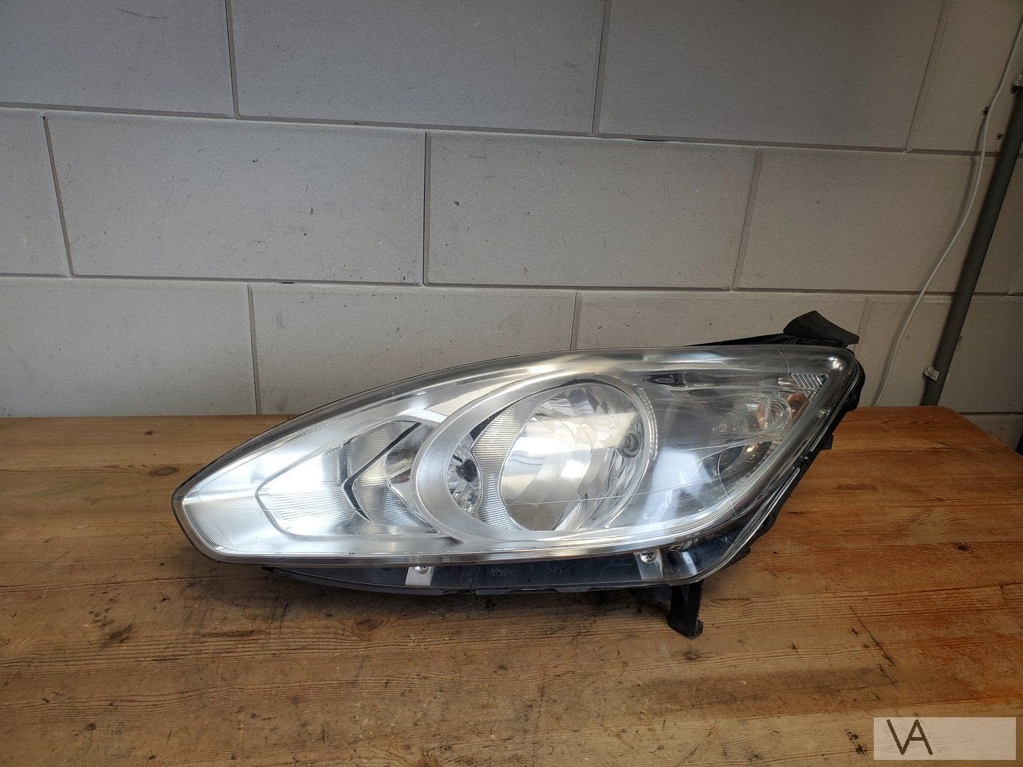 Ford C-max cmax 2010 tot 2014 koplamp links schadevrij €75, Auto-onderdelen, Gebruikt, -, -, Ophalen of Verzenden