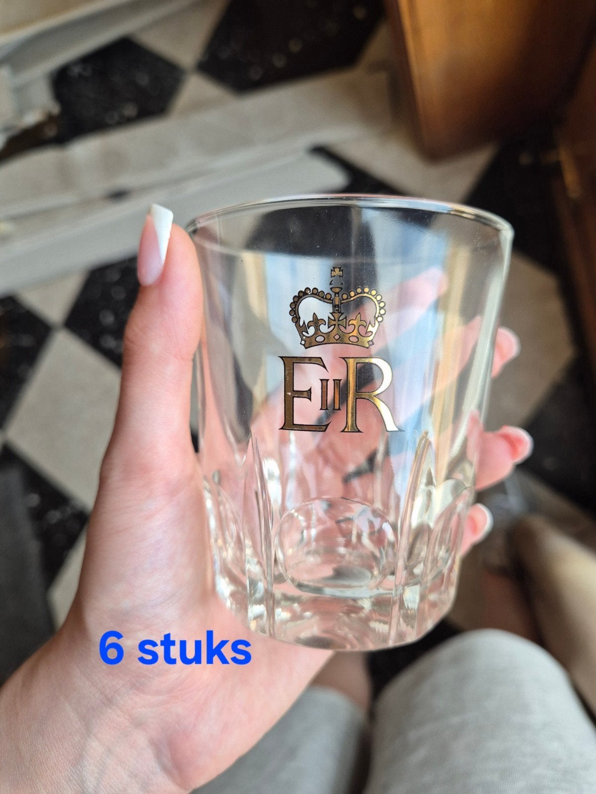 6x Queen Elizabeth II coronation glasses 70s, Ophalen, Gebruikt, Waterglas