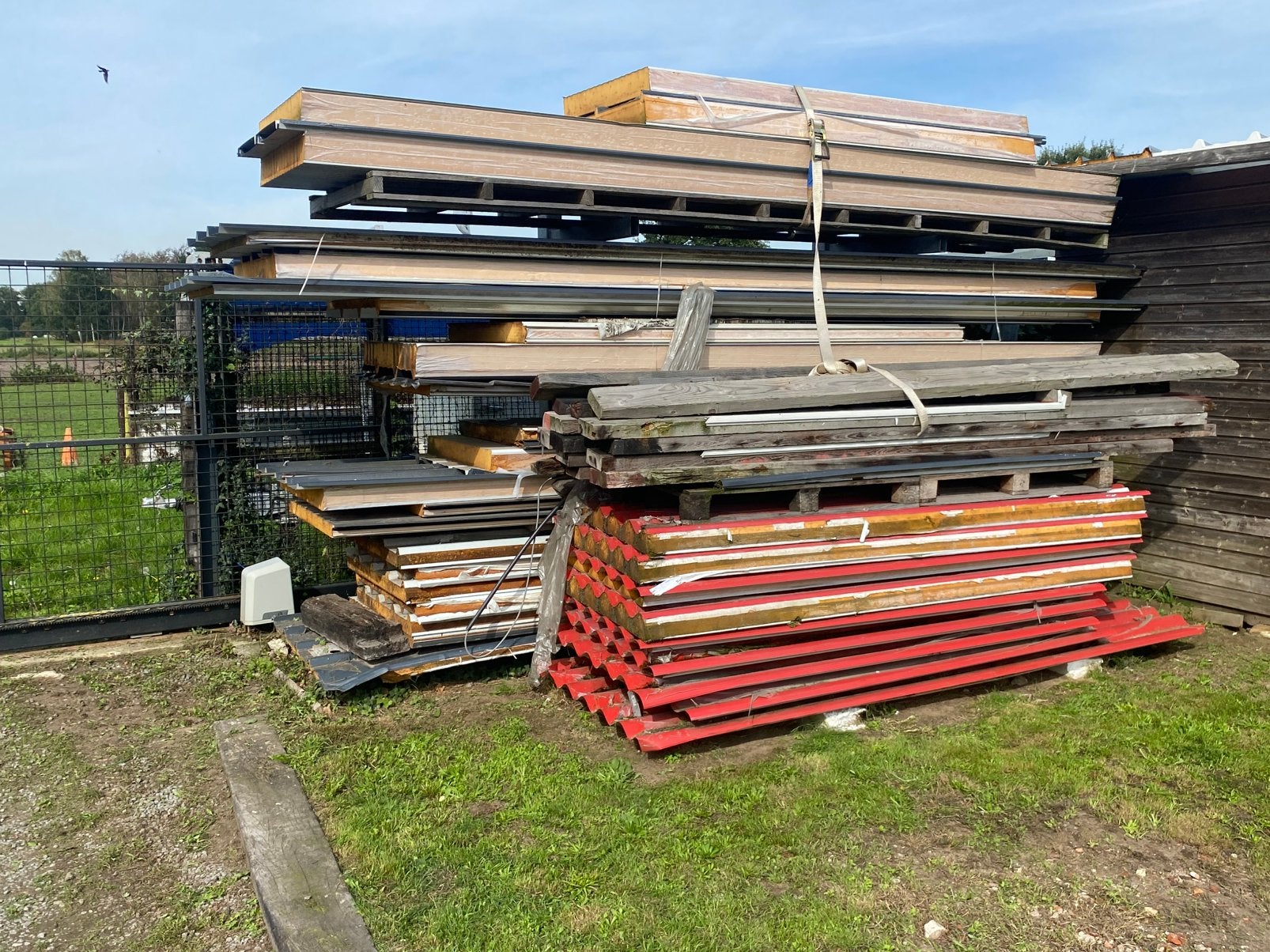 Sandwichpanelen, Doe-het-zelf en Bouw, Ophalen, Zo goed als nieuw