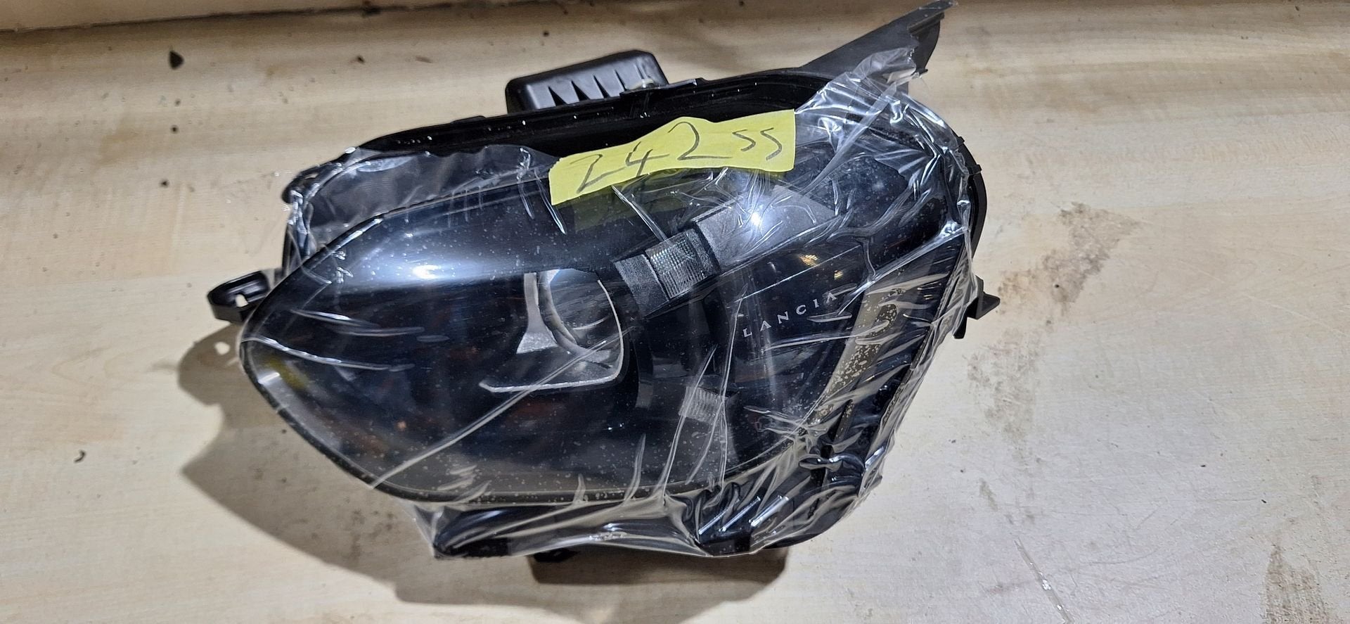 Lancia Ypsilon koplamp/koplamp 9850750680   242SS, Autos : Divers, Enlèvement ou Envoi, -, -, -