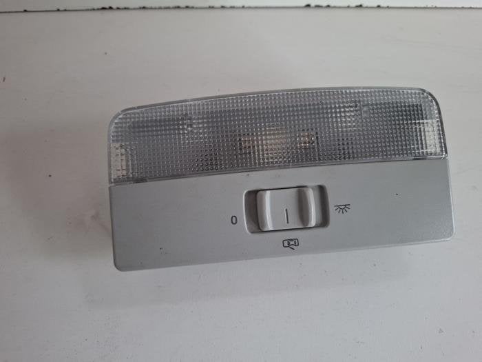 Eclairage intérieur avant d'un Volkswagen Caddy, Autos : Pièces & Accessoires, Habitacle & Garnissage, Volkswagen, -, 3 mois de garantie