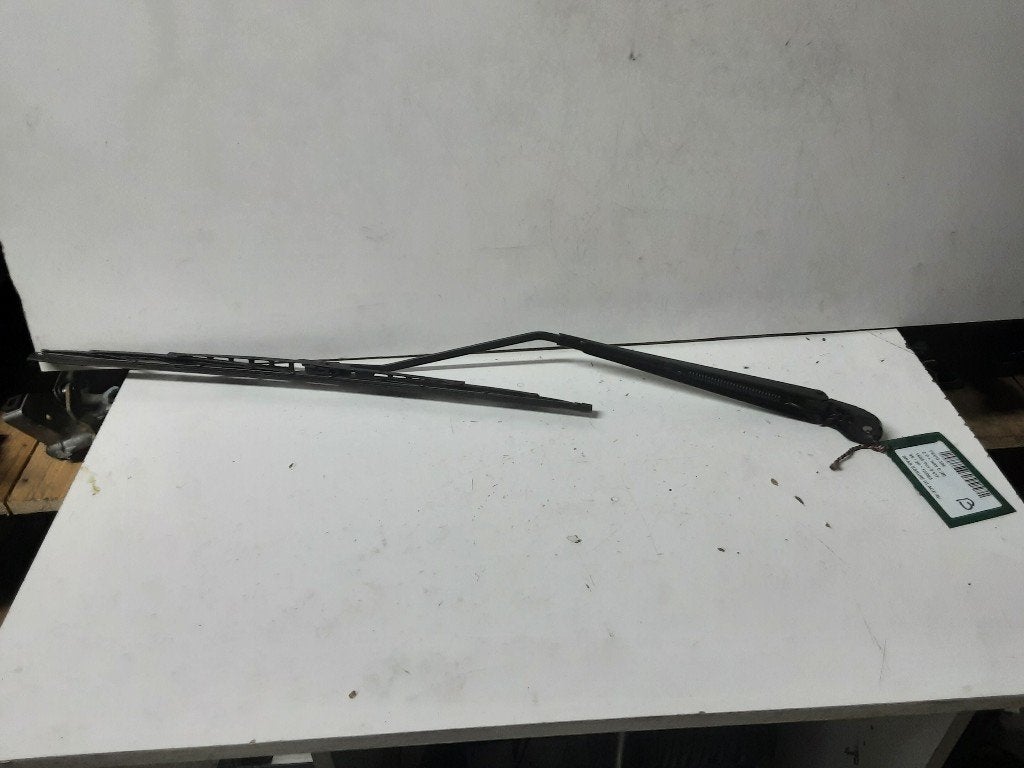 BRAS D'ESSUIE-GLACE AVANT Peugeot 306 (7A / C/S), Mevr. I. Hauben, Utilisé, Rue de l'Espoir 34 34
4030  GRIVEGNÉE, BE, Info@Collignon.be