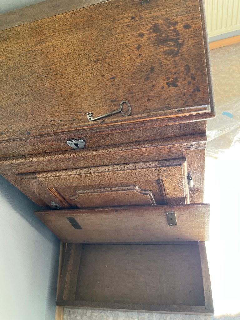 Bidstoel uit klooster, Ophalen