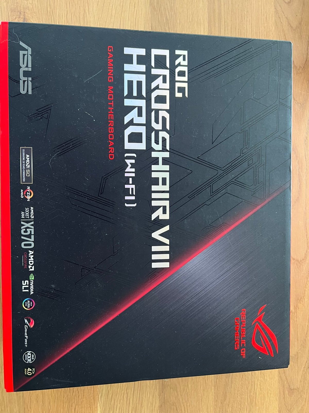 ASUS ROG Crosshair VIII Hero (Wi-Fi) – AMD X570 Motherboard, Ophalen of Verzenden, Zo goed als nieuw, AMD, DDR4