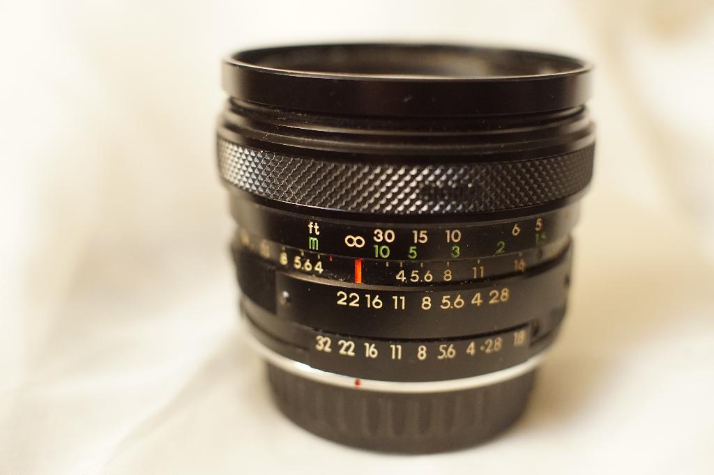 Sigma XQ 28 mm 2.8 Multi Coated  pour tous  Pentax K, Enlèvement ou Envoi, Utilisé, Reflex miroir, Pentax