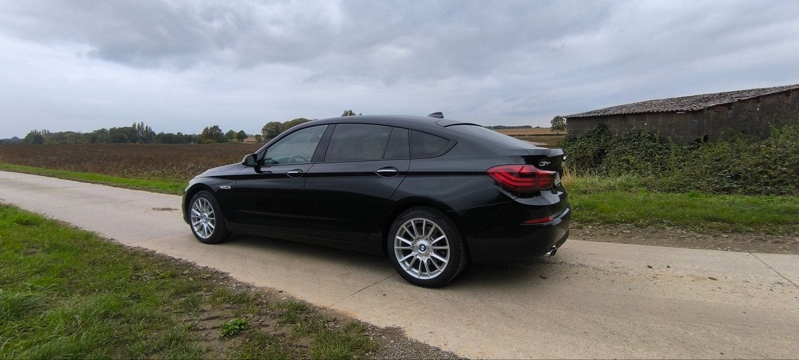 BMW 520D 5GT f07 EURO6 Luxury full, Autos, Achat, Carnet d'entretien, 5 portes, Particulier