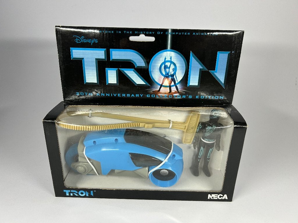 Tron NECA Disney 20th Anniversary Light Cycle Blue, Verzamelen, Disney, Ophalen of Verzenden, Nieuw, Overige typen