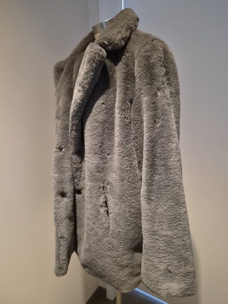 Jas van imitatiebont grijs met revers, maat 38 (M), Kleding | Dames, Maat 38/40 (M), Designed in Paris, Ophalen of Verzenden, Zo goed als nieuw