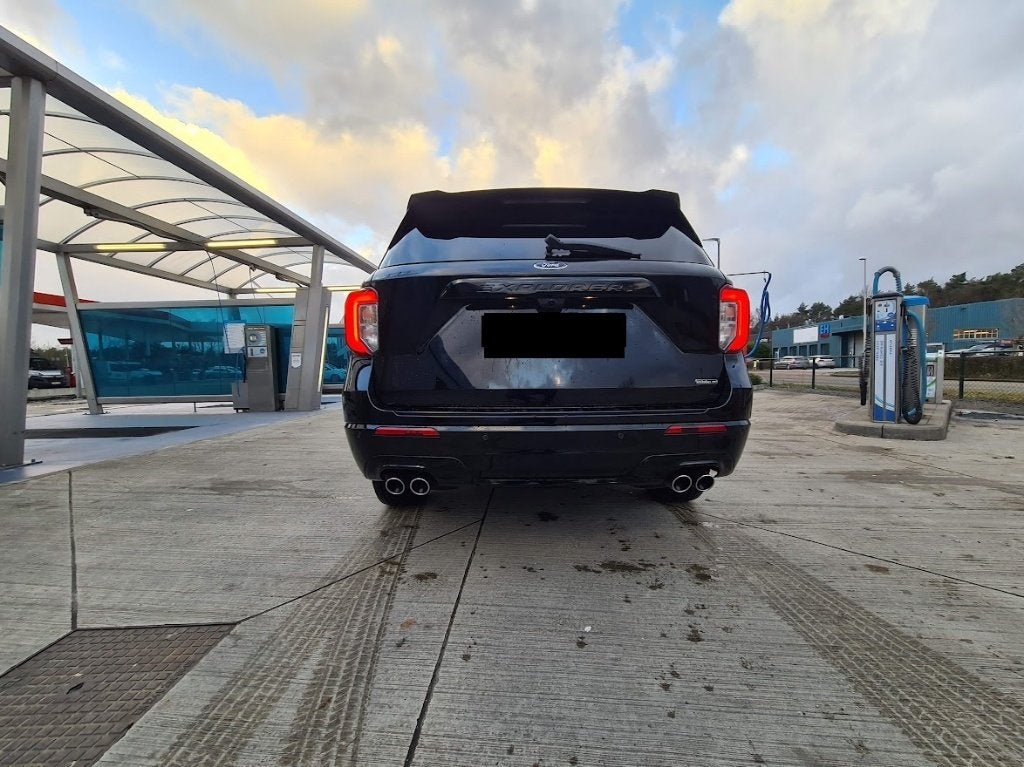 Déchargement du Ford Explorer, Enlèvement, Utilisé, Ford