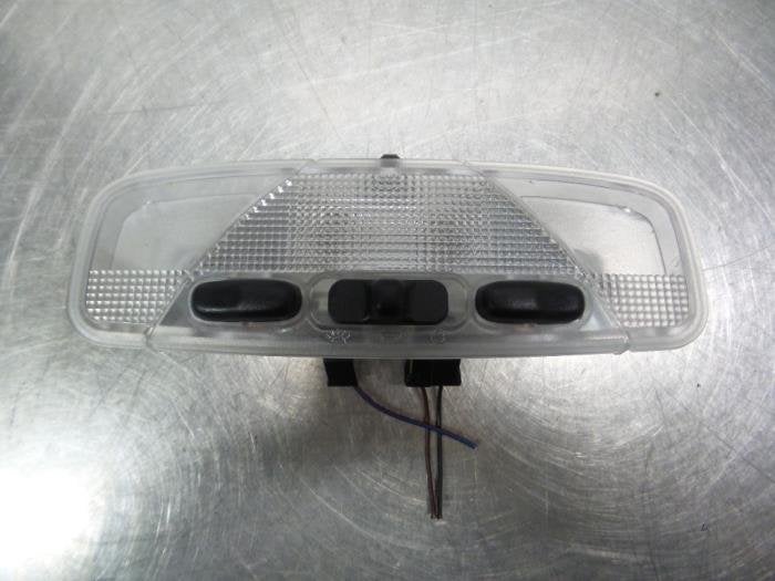 Eclairage intérieur avant d'un Mazda 2 (2 03-), -, 3 mois de garantie, Mazda, Utilisé