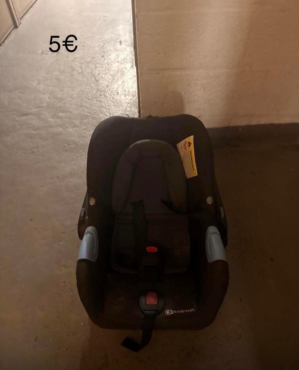 Siege auto, Enlèvement ou Envoi, Comme neuf