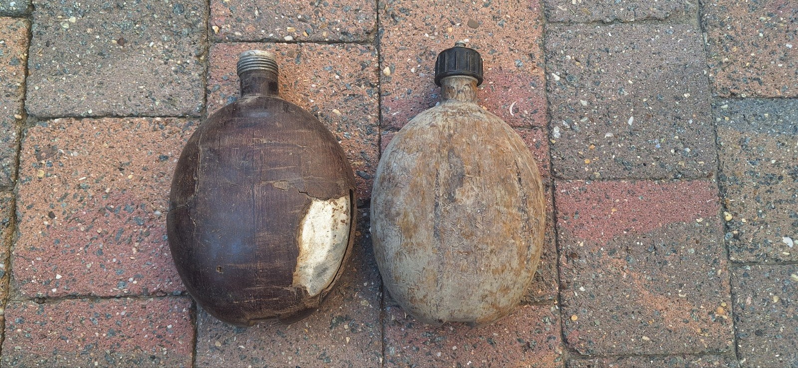 Duitse kokosflessen, Ophalen
