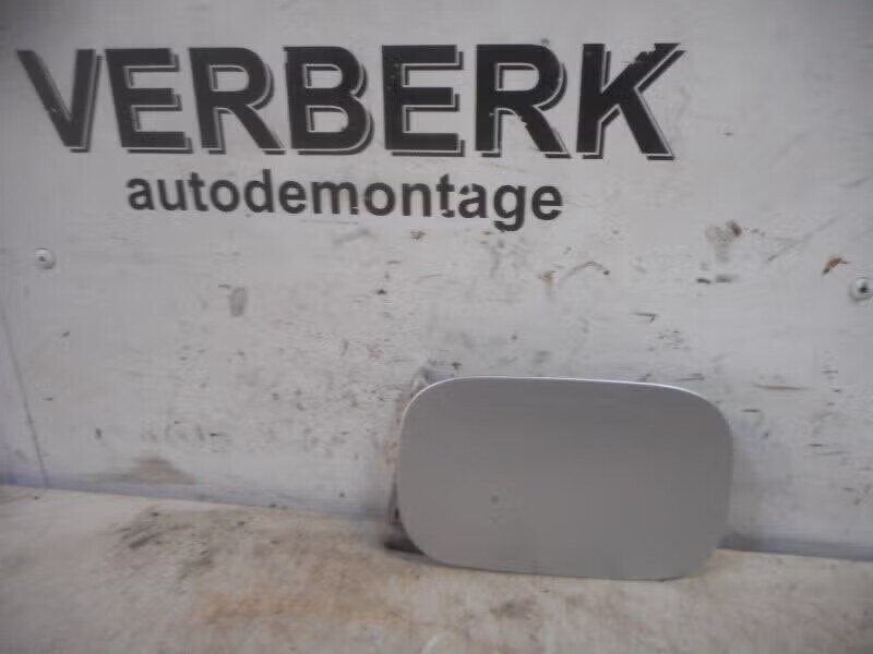 TANKKLEP Audi A4 (B6) Sedan 2.0 20V (ALT) (01-2000/01-2005), Enlèvement ou Envoi, Auto-Union-Straße 1, 85057 Ingolstadt, DE, Info@audi.de