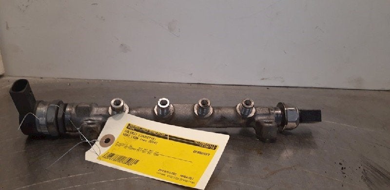 INJECTIEGALERIJ Seat Leon (5FB) (|04L089B|04L130089B|), Gebruikt, Seat