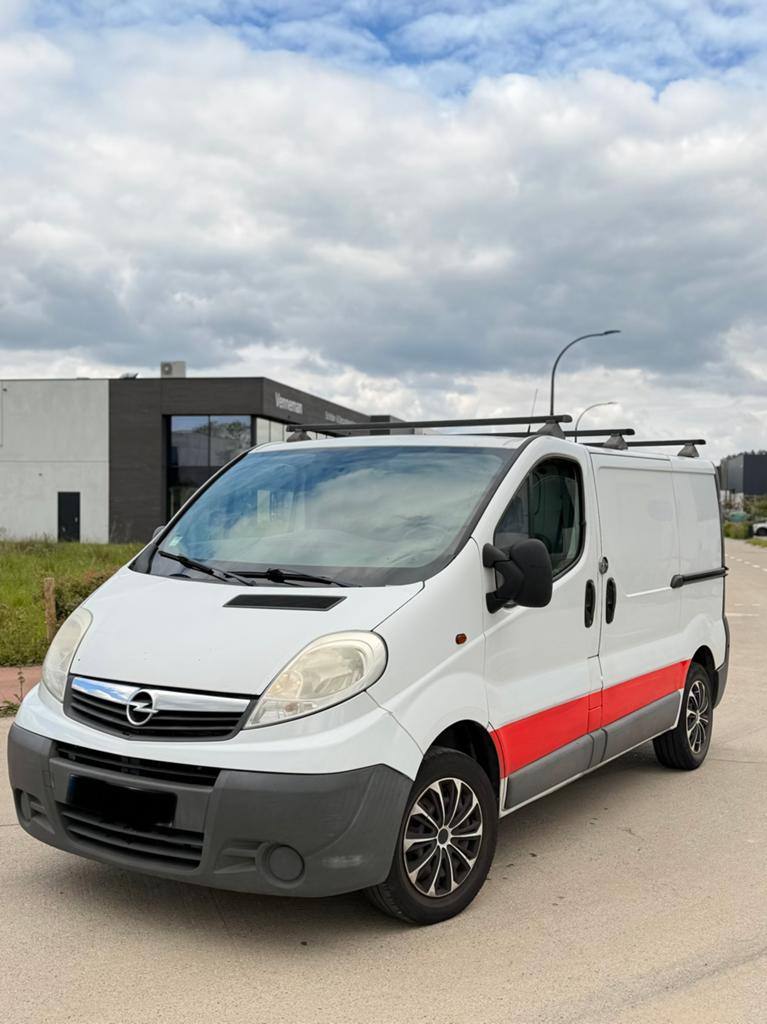 Opel vivaro - 2.0 cdti - 2011 - euro5, Autos, Achat, Particulier, Opel, Diesel