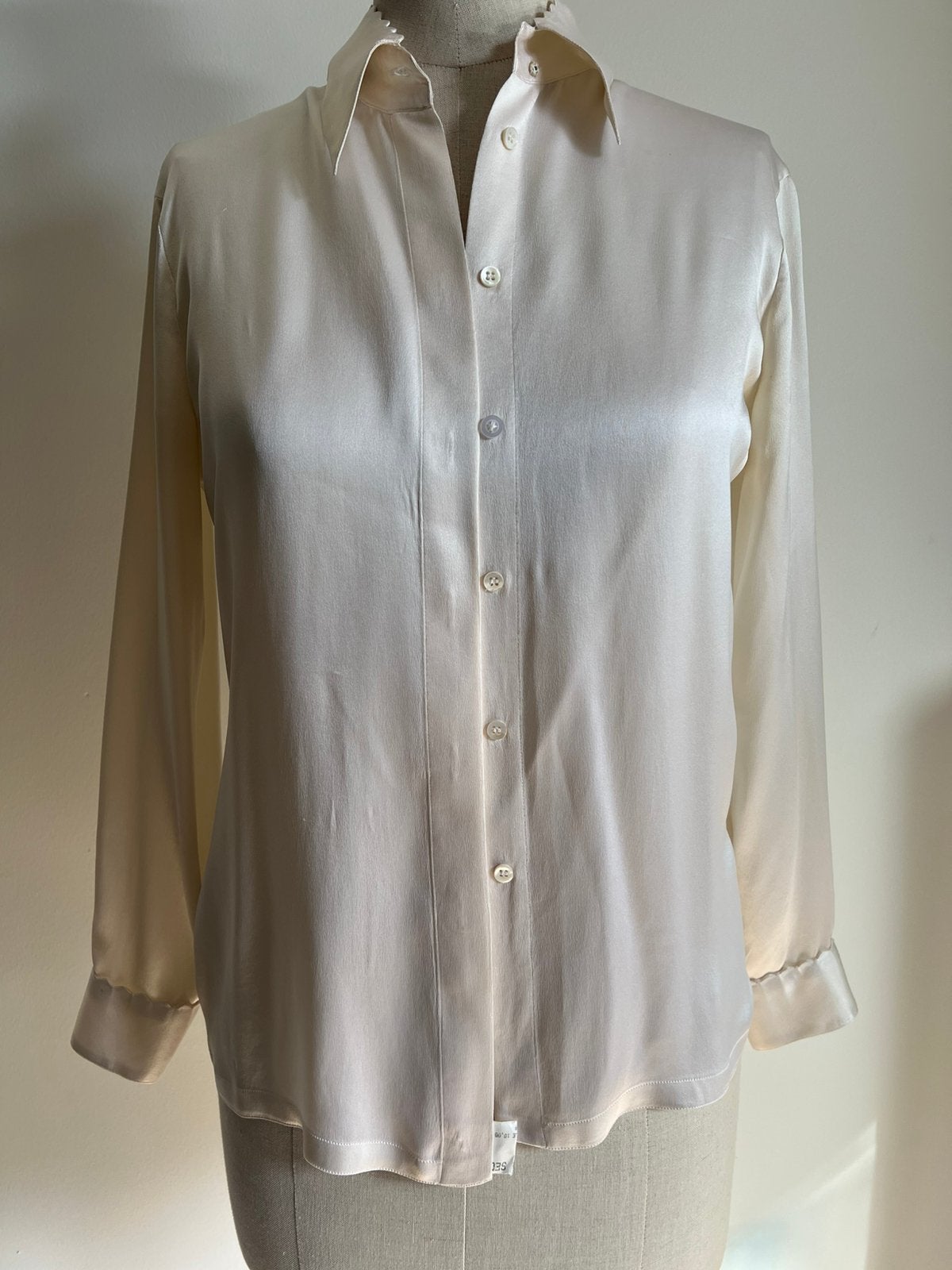 Chemise Versace 34-36, en soie, Vêtements | Femmes, Blouses & Tuniques, Enlèvement, Porté, Taille 36 (S), Blanc