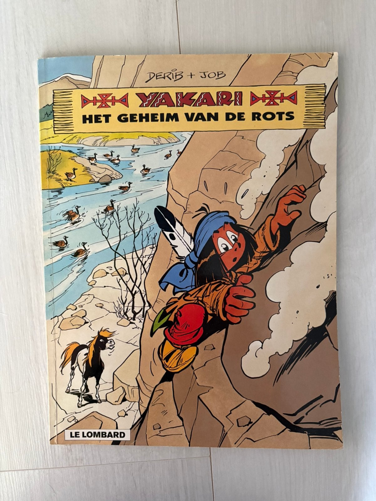 Derib - Yakari 33 - Het geheim van de rots, Verzenden, Zo goed als nieuw