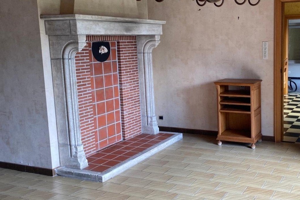 Sierschouw kalksteen, Enlèvement, Utilisé, Cheminée sur pied
