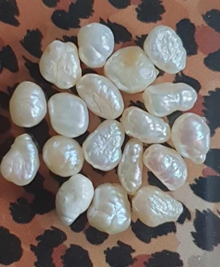 18 perles véritables pour une bague, un bracelet ou un colli, Envoi