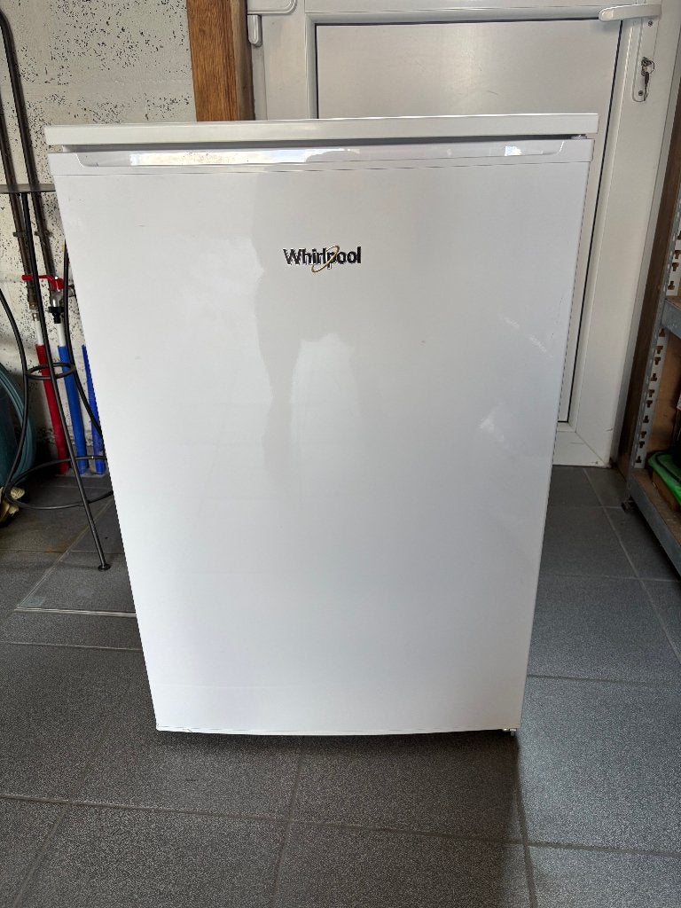 Ijskast met klein vriesvak - tafelmodel Whirlpool, Elektronische apparatuur, Koelkasten en IJskasten, Ophalen, Minder dan 85 cm