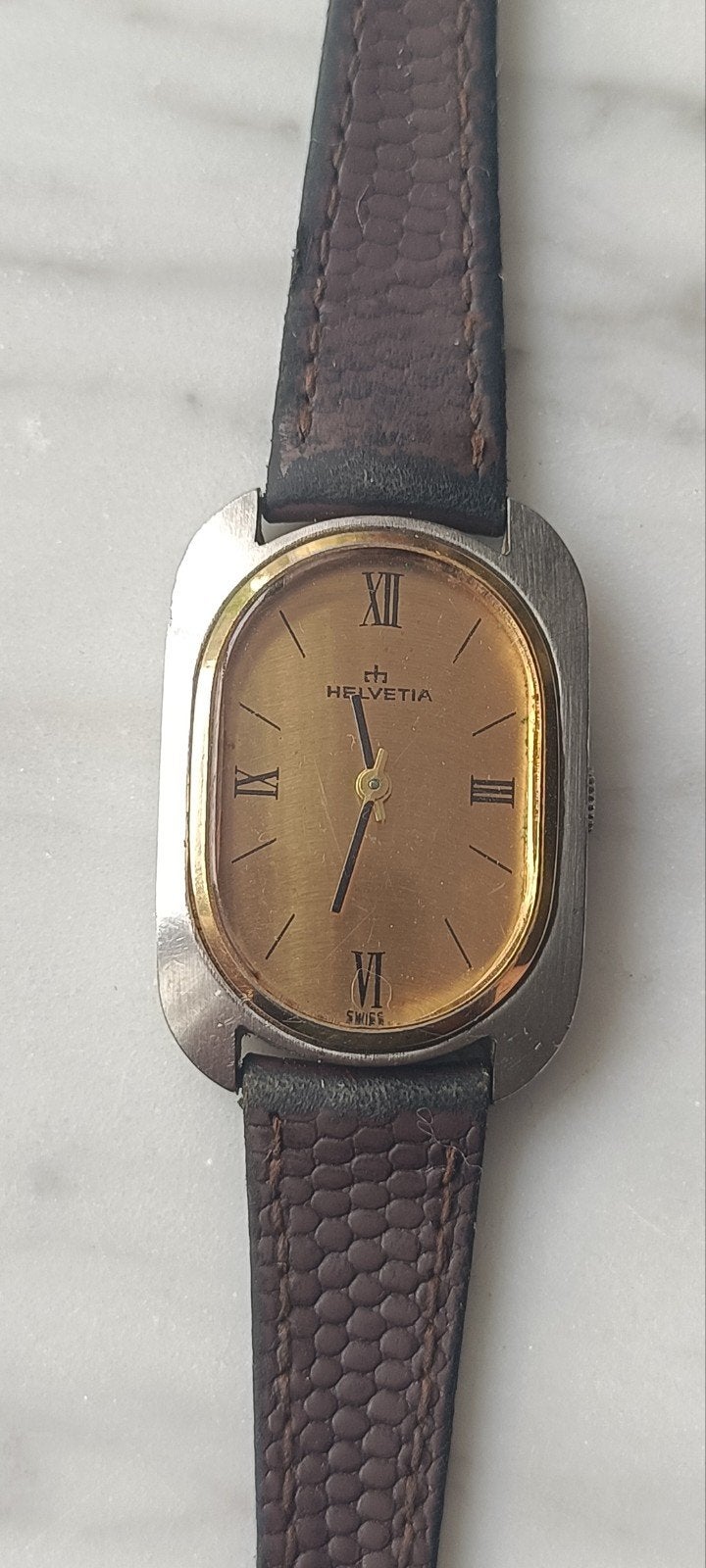 Superbe montre HELVETIA SUISSE mécanique fonctionne très bie, Enlèvement ou Envoi, Acier, Cuir