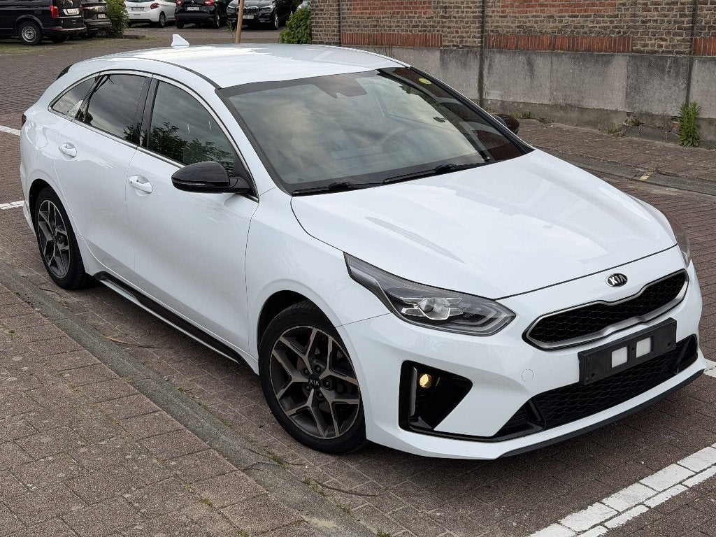 Kia ProCeed GT-Line 1.6D 136PK Euro6d Navi Camera, Autos, Kia, 100 kW, Achat, Euro 6, Entreprise