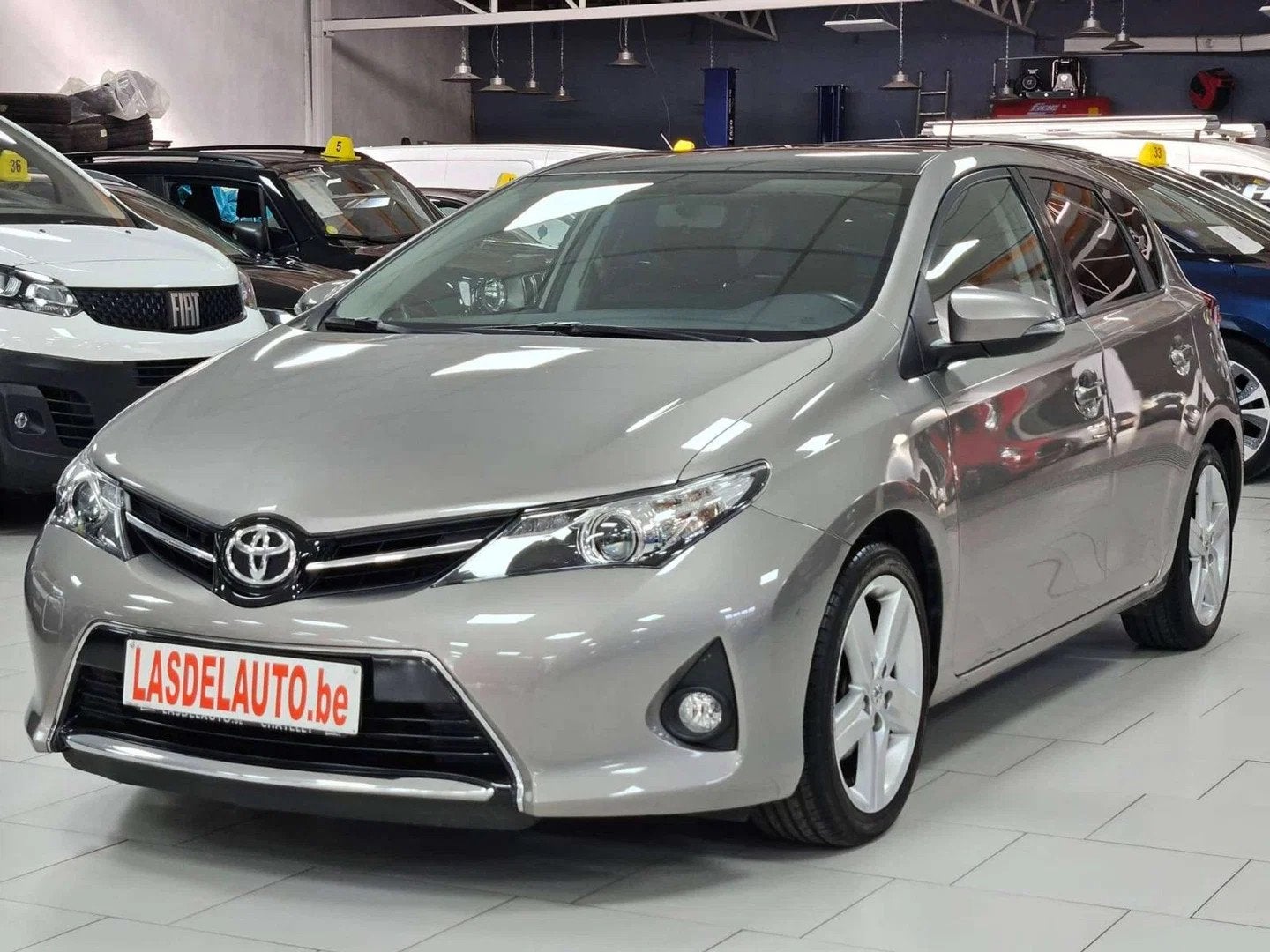 Toyota Auris 1.33i VVT-i Active Accoudoir CAMERA Clim Cruise, Achat, Entreprise, Boîte manuelle, Electronic Stability Program (ESP)