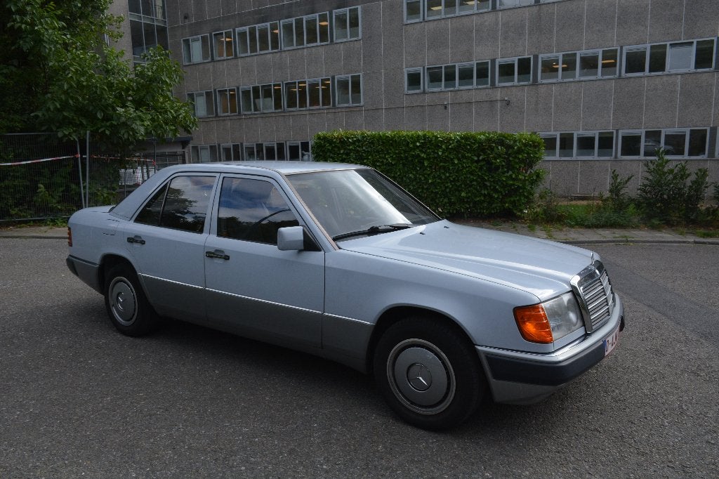 Mercedes 200D uit 1993, foto 7