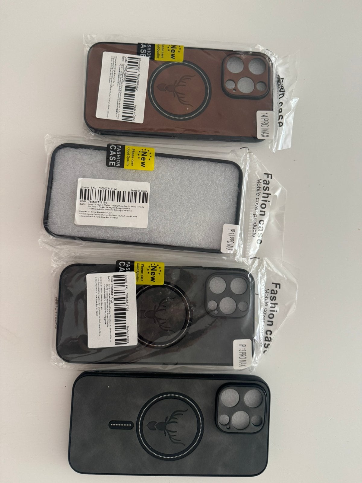 Coques pour iphone 13 PRO MAX& 14 PRO MAX, Enlèvement ou Envoi, Comme neuf, IPhone 13