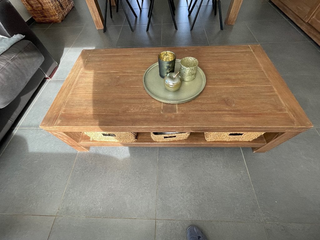 Table basse en bois tropical massif, Maison & Meubles, Modern tustiek, 100 à 150 cm, Enlèvement, Utilisé