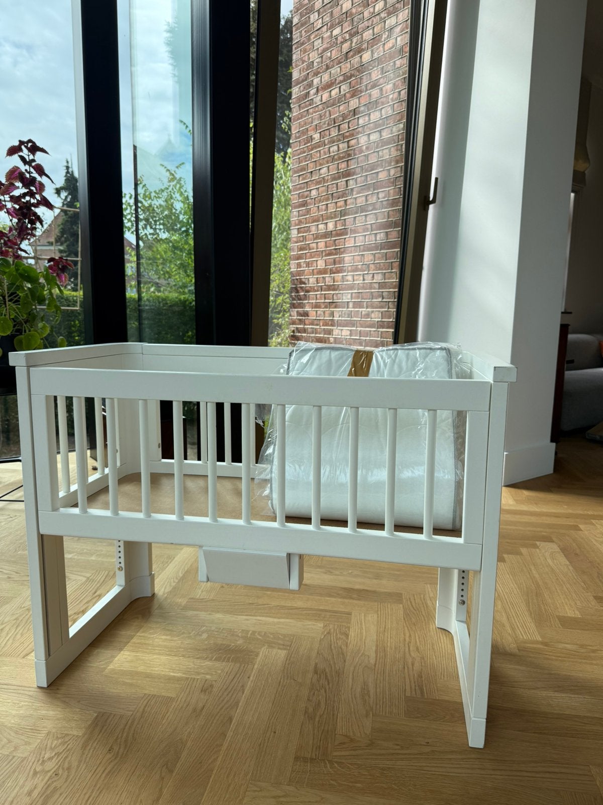 Co-sleeper TROLL met matras, Kinderen en Baby's, Babywiegjes en Ledikanten, Ophalen, Zo goed als nieuw