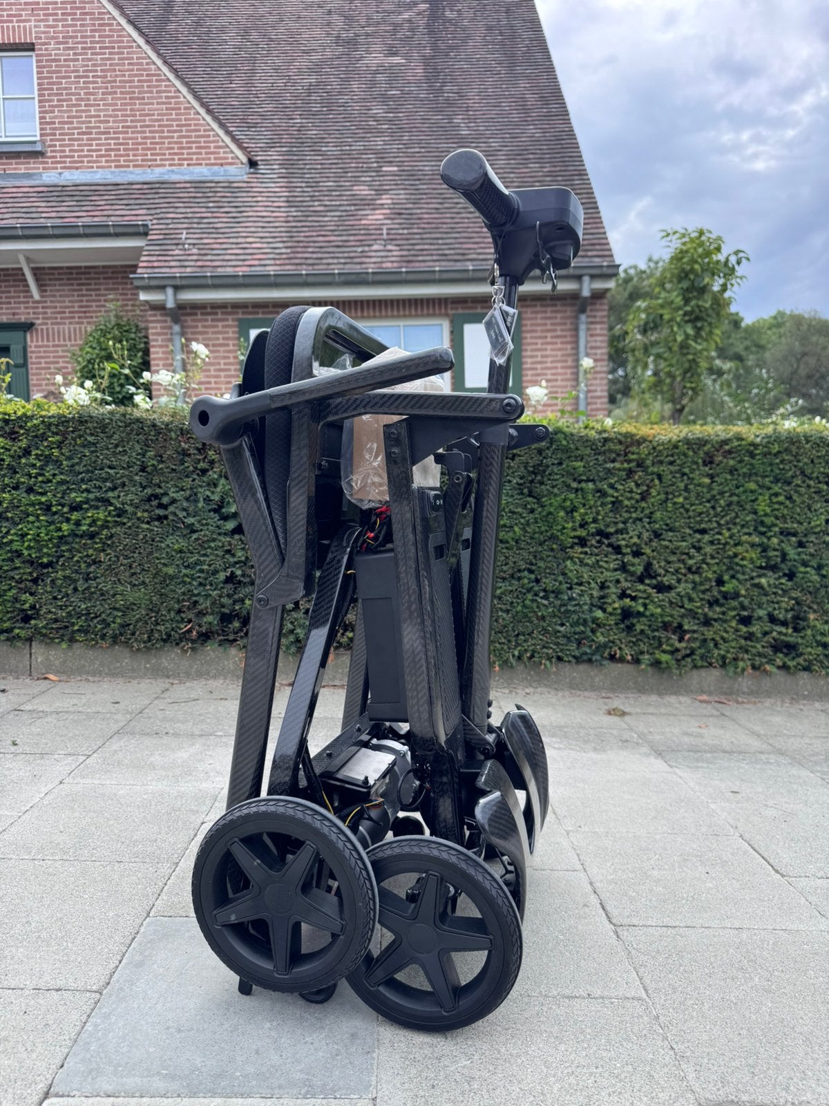 Ultraléger Voiturette électrique 14kg Scootmobiel etat neuf, Enlèvement ou Envoi, Pliant, Comme neuf, Fauteuil roulant électrique