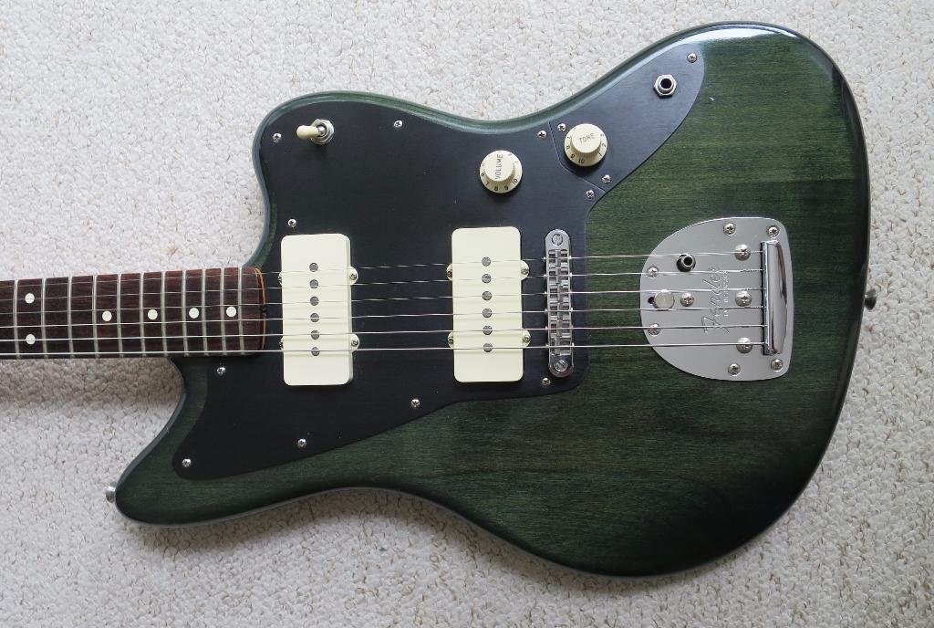 IZGST Fender SIgnature USA Thurston Moore Jazzmaster, Musique & Instruments, Instruments à corde | Guitares | Électriques, Comme neuf