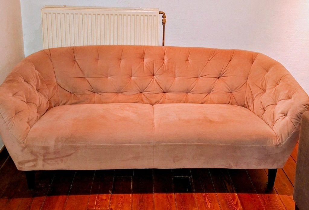 Oud roze velour sofa. 3 jaar oud.Cash betalen, en meenemen, Ophalen, Overige materialen, 150 tot 200 cm, Tweepersoons