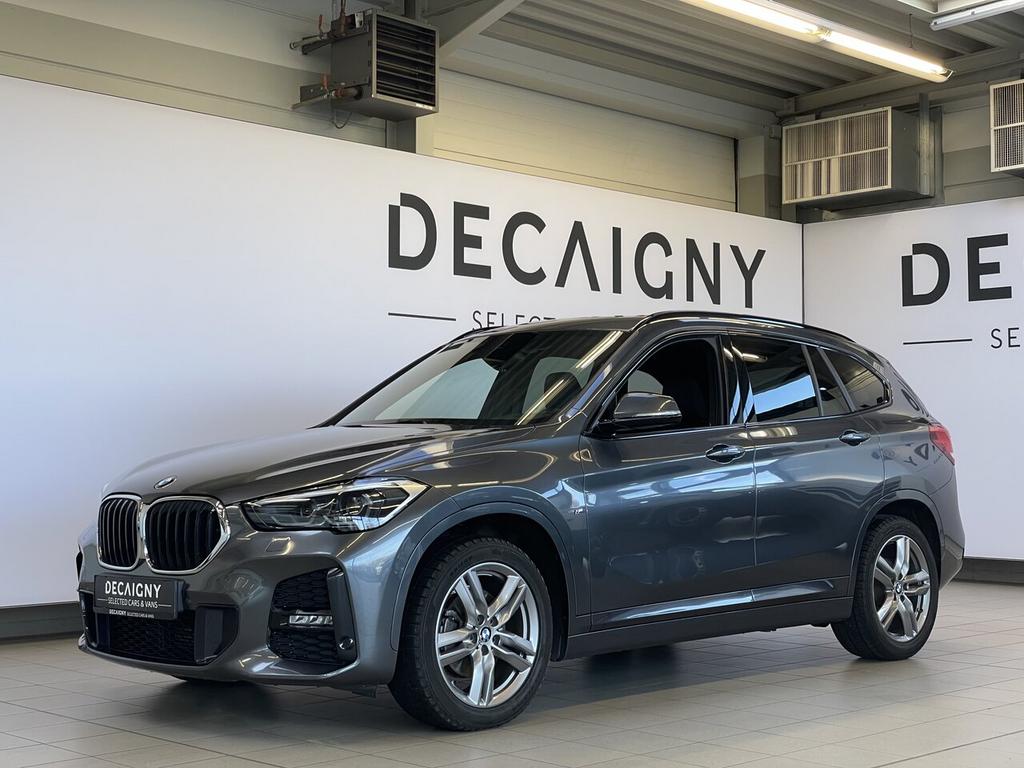 BMW X1 sDrive18i M Sport *Pano dak*Camera*App Connect, Auto's, BMW, USB, Bedrijf, 5 deurs, 3 cilinders