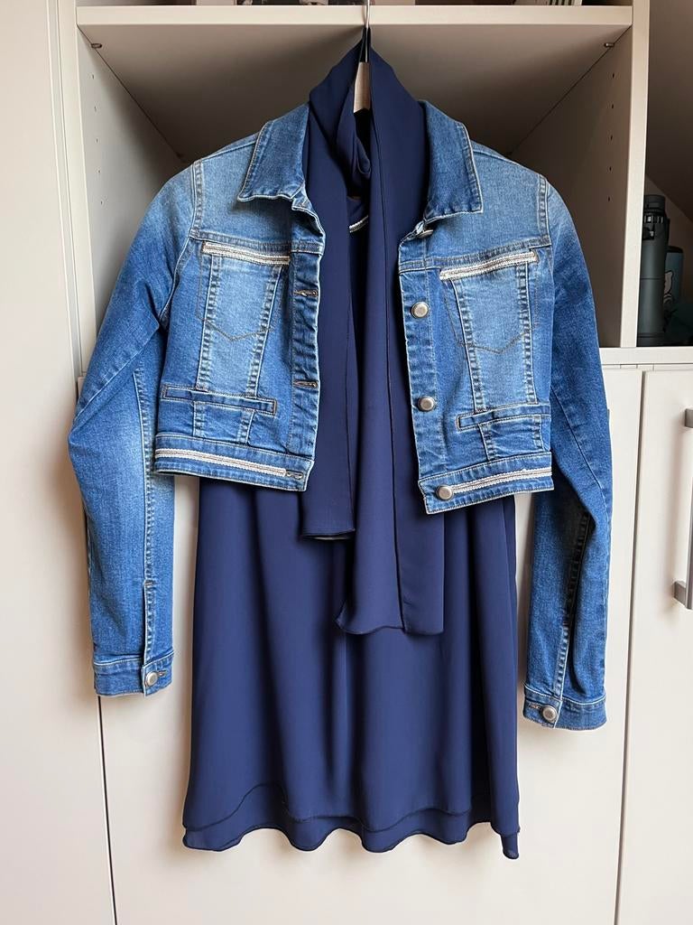 Supermooi communiekleedje en vest, maat 152, nieuwstaat, Enlèvement ou Envoi, Comme neuf, Fille, Robe ou Jupe