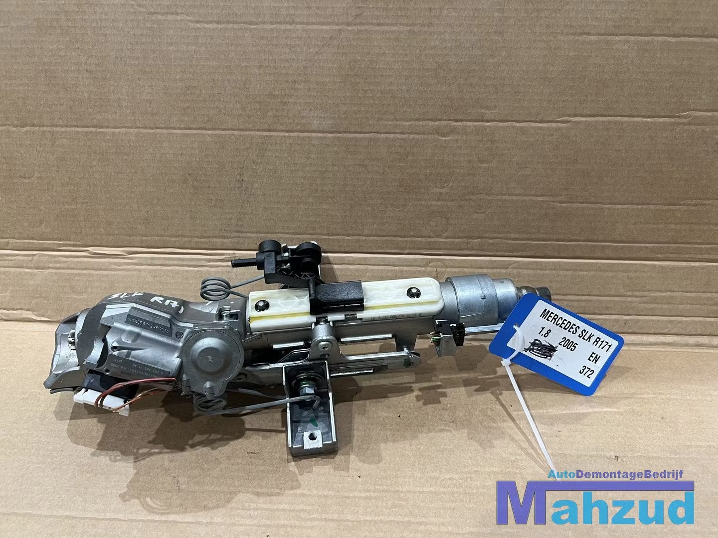 MERCEDES SLK R171 Stuurkolomas 2005-2011 a2034621130, Mercedes-Benz AG, Mercedes-Benz, Utilisé, Mercedesstrasse 120
70372  Stuttgart, DE