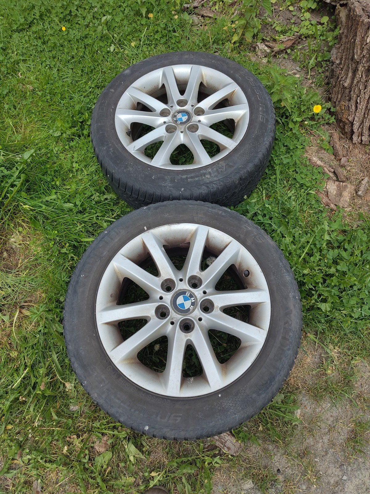 2 Roues BMW série 3 16", Autos : Pièces & Accessoires, Pneus & Jantes, Enlèvement, Pneus hiver, Pneu(s)