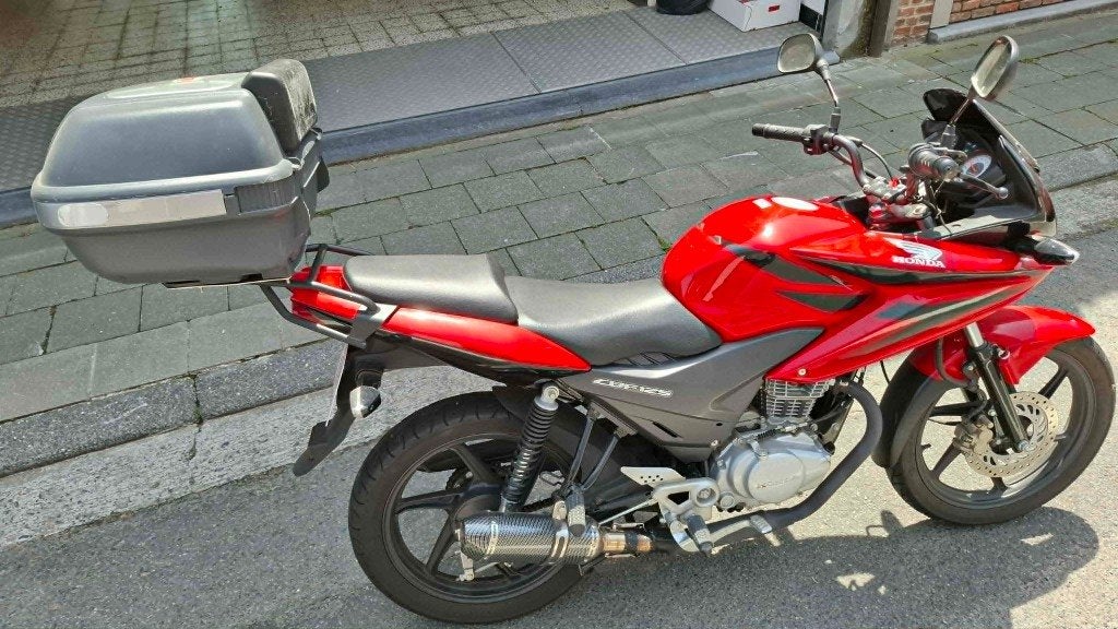 Honda CBF 125cc, Motoren, Ophalen, Gebruikt