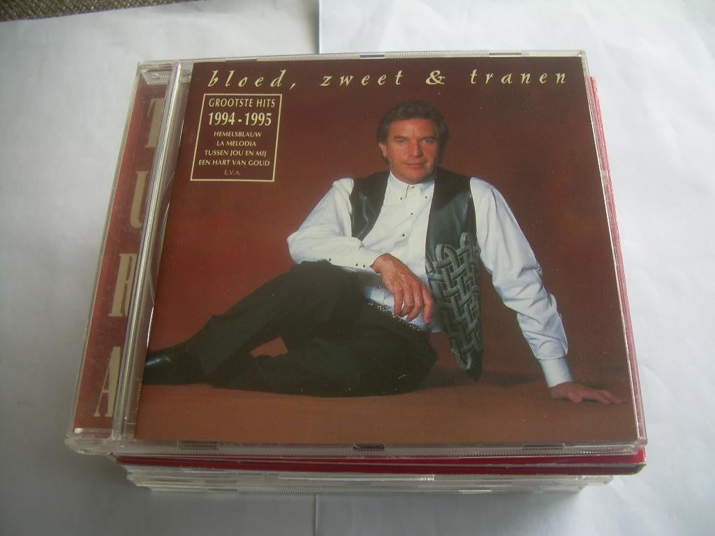 CD - WILL TURA - BLOED ZWEET TRANEN -, Ophalen of Verzenden, Zo goed als nieuw, Levenslied of Smartlap