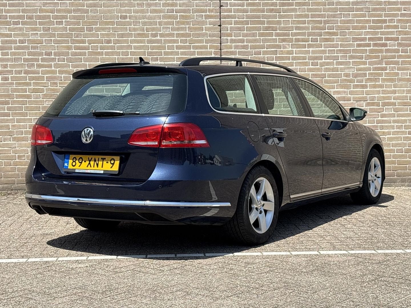 Volkswagen Passat Variant 1.6 TDI Comfortline BlueMotion | N, Auto's, Volkswagen, 116 g/km, Zwart, Blauw, Bedrijf