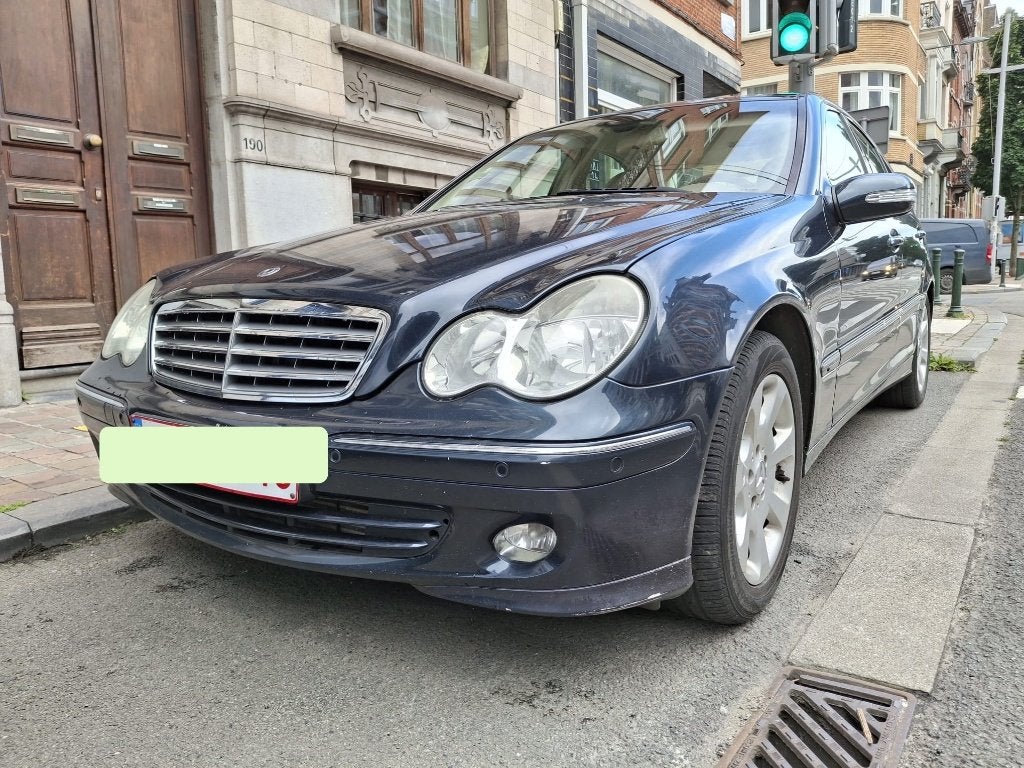 Mercedes-Benz C 180 Kompressor Elegance 2004 Essence euro 4, Autos, Cuir, Achat, 105 kW, Automatique