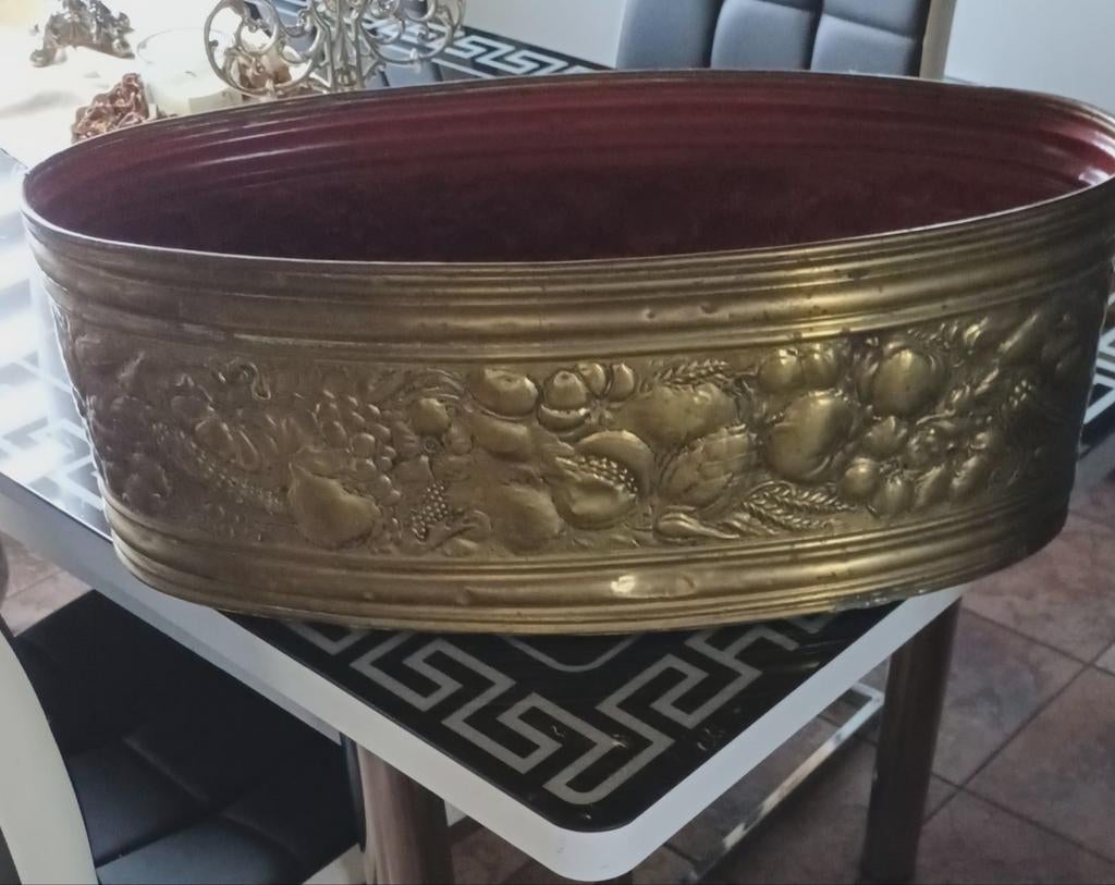 ANCIENNE JARDINIÈRE CUIVRE., Enlèvement