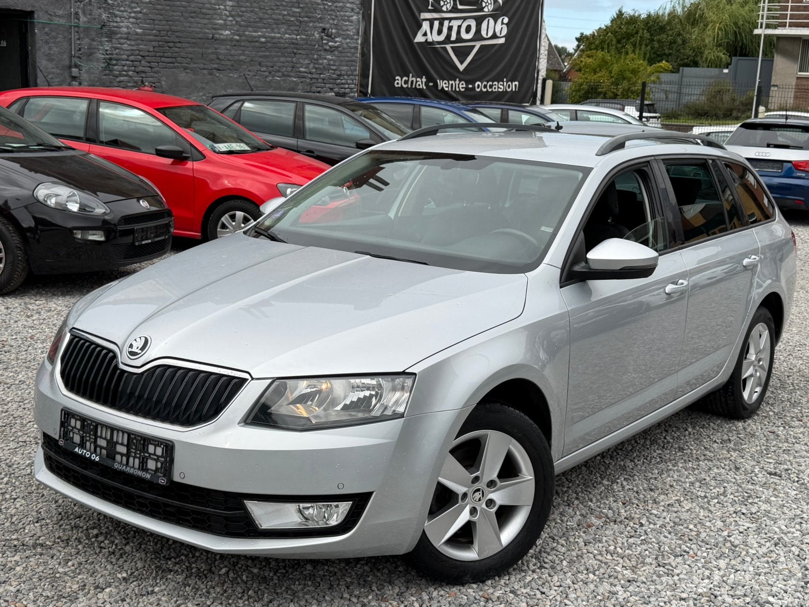 SKODA OCTAVIA BREAK • 1.0 ESS • GARANTIE, Autos, Achat, 998 cm³, Euro 6, Entreprise