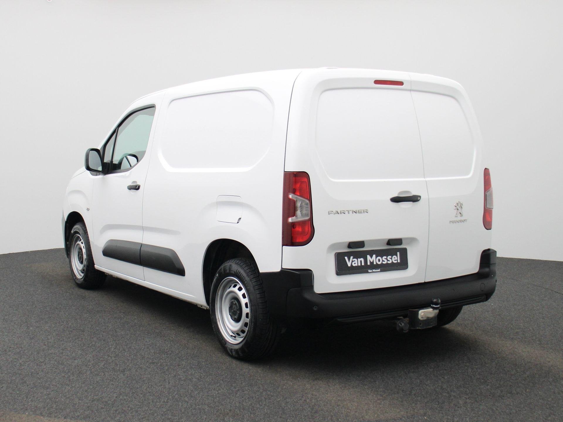 Peugeot Partner 1.5 BlueHDi L1 Light 75kW | PDC A | Bluetoot, Voorwielaandrijving, Stof, Gebruikt, Euro 6